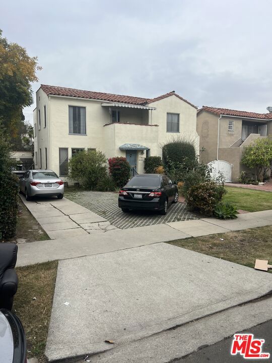 1451 S Holt Avenue, Los Angeles, CA 90035