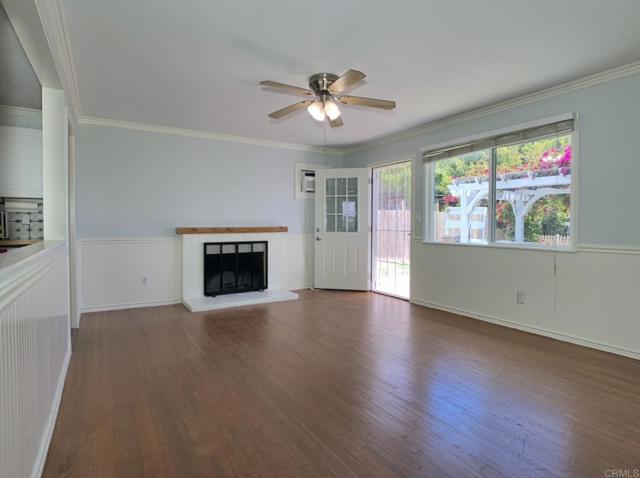 Detail Gallery Image 9 of 65 For 6447 Seascape Dr, San Diego,  CA 92139 - 4 Beds | 2 Baths