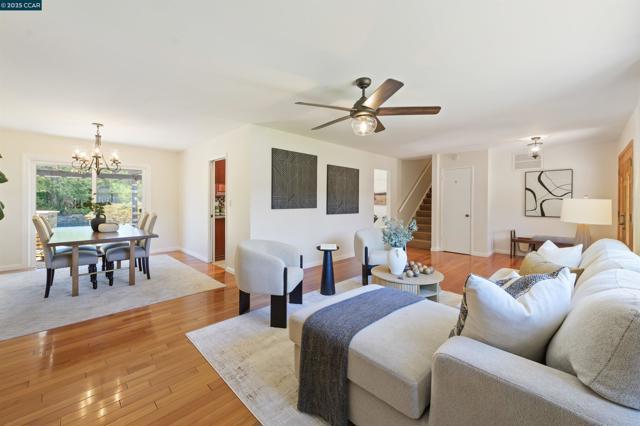 2172 La Salle Dr, Walnut Creek CA: https://media.crmls.org/mediaz/adad588f-9823-4e78-956b-07bc20b27558.jpg