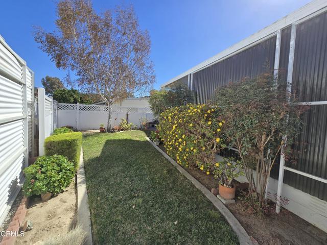 Detail Gallery Image 30 of 33 For 86 Pansy Pl #86,  Ventura,  CA 93004 - 2 Beds | 2 Baths