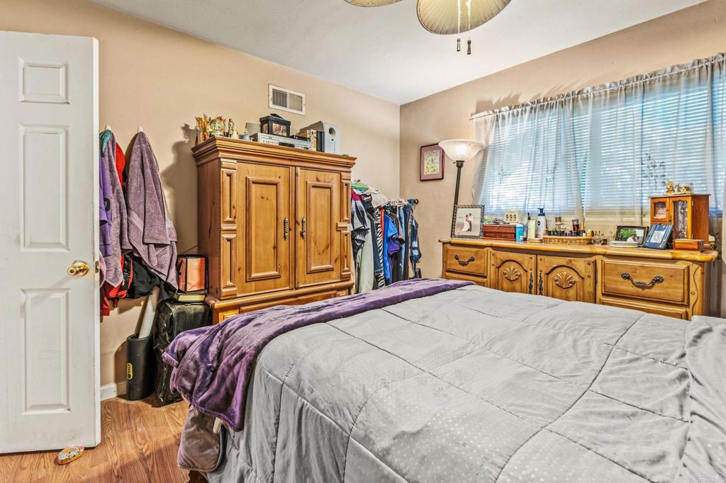 650 Begonia Street - photo 12