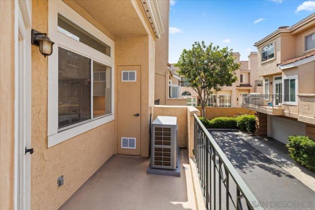 7250 Calabria Ct, San Diego CA: https://media.crmls.org/mediaz/adb098a4-3f78-4fe7-b230-24d6badbd7a6.jpg
