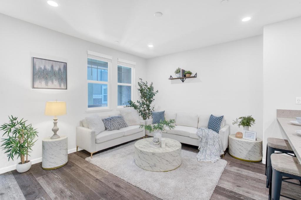 1013 Onofrio Lane #2