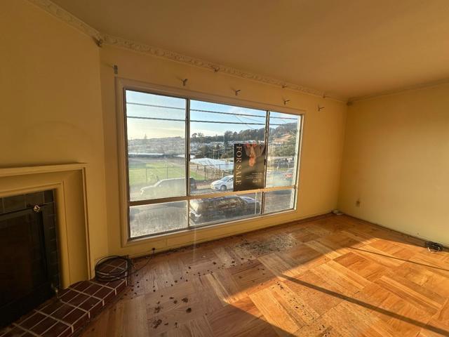 366 Chester Street, Daly City CA: https://media.crmls.org/mediaz/adb320b3-7d13-497d-8d39-7100639ad24b.jpg