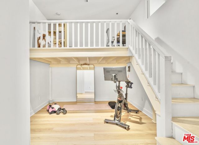 13320 Beach Avenue, Marina del Rey CA: https://media.crmls.org/mediaz/adb3921d-6c7c-4ed1-b935-bde45e1976ee.jpg
