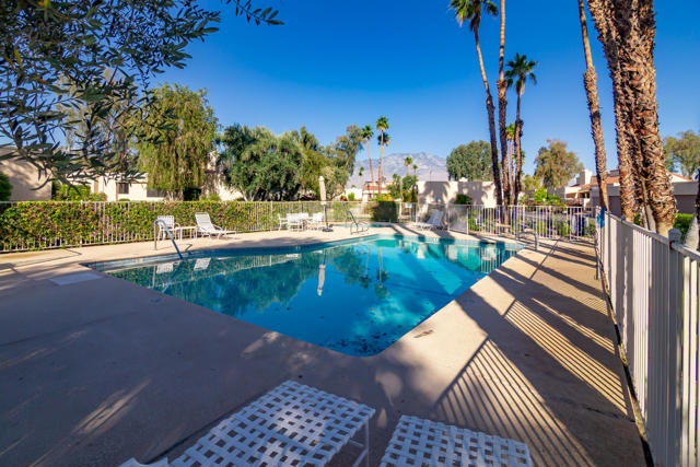 628 Hospitality Drive, Rancho Mirage CA: https://media.crmls.org/mediaz/adb4464c-9902-4ca9-bee5-0bf84a2d808b.jpg