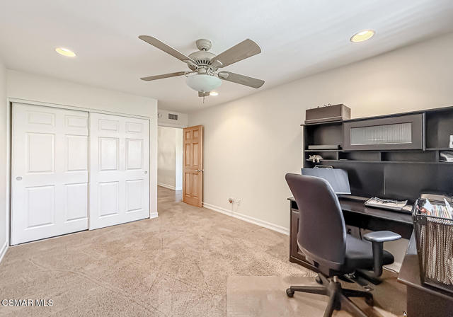 2514 Glenhurst Court, Simi Valley CA: https://media.crmls.org/mediaz/adb4f4d7-aba8-403c-a0b3-b281b07d20e9.jpg