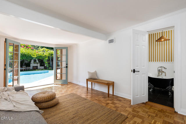 1159 N Chester Avenue, Pasadena CA: https://media.crmls.org/mediaz/adb50eea-e4db-4470-a12e-2d85818a4f79.jpg