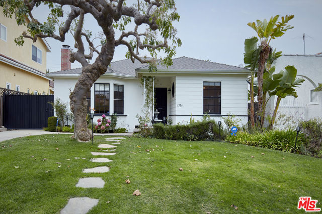 1926 Greenfield Avenue, Los Angeles CA: https://media.crmls.org/mediaz/adbae65f-b878-43cd-989d-1b744c56a9e9.jpg