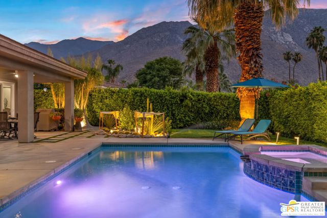 450 E Bogert Trail, Palm Springs CA: https://media.crmls.org/mediaz/adbc2796-5809-446b-ad95-926eb07033f6.jpg