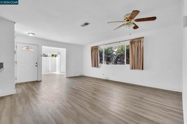 2607 Ithaca Ct., Antioch CA: https://media.crmls.org/mediaz/adbd6ea6-794f-4950-a8fb-b16c752cfe3b.jpg