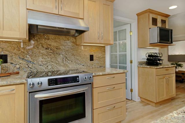 Image 17 of 55 For 7068 Brooktree Way