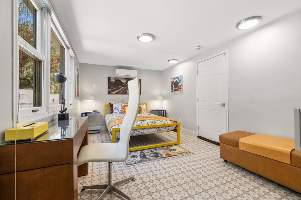 MLS #219138722DA image #34