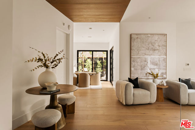 5988 W 76th Street, Los Angeles CA: https://media.crmls.org/mediaz/adbe57f0-c824-4e22-928d-4f9b9382a914.jpg