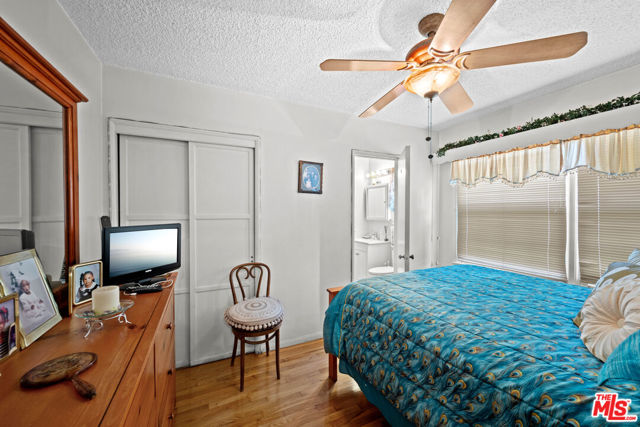2533 W 118th Place, Hawthorne CA: https://media.crmls.org/mediaz/adbec694-6c3a-486f-907c-d9a398d36dcd.jpg