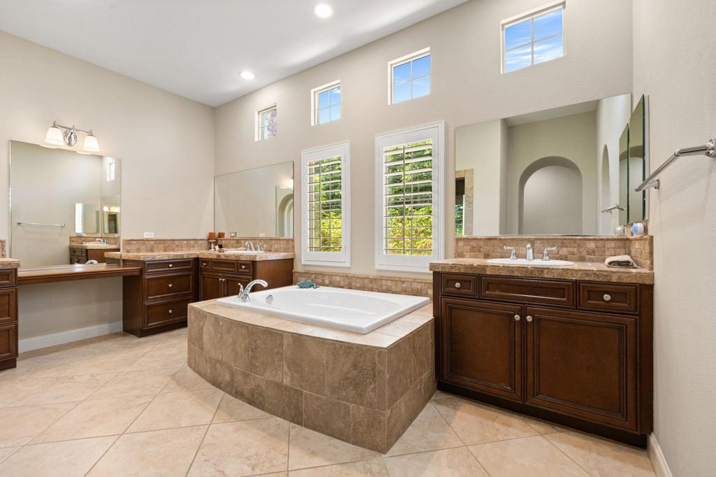 MLS #219135254DA image #28