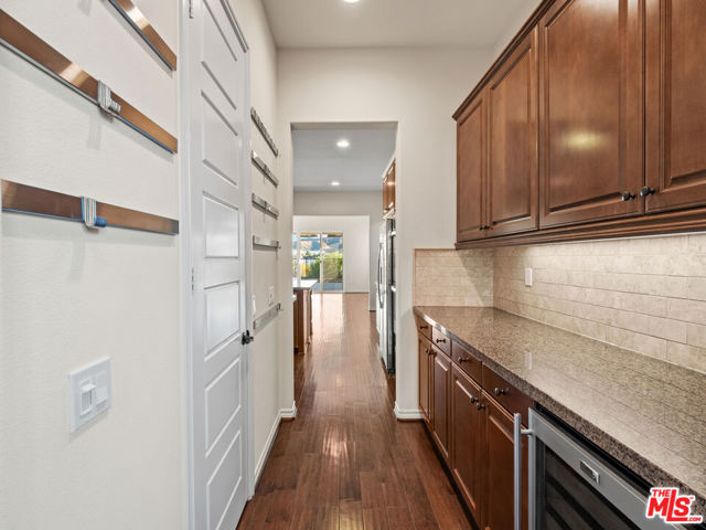 26420 Township Street, Santa Clarita CA: https://media.crmls.org/mediaz/adc04e8d-cd06-46f4-811e-b7eb5aa25ec2.jpg