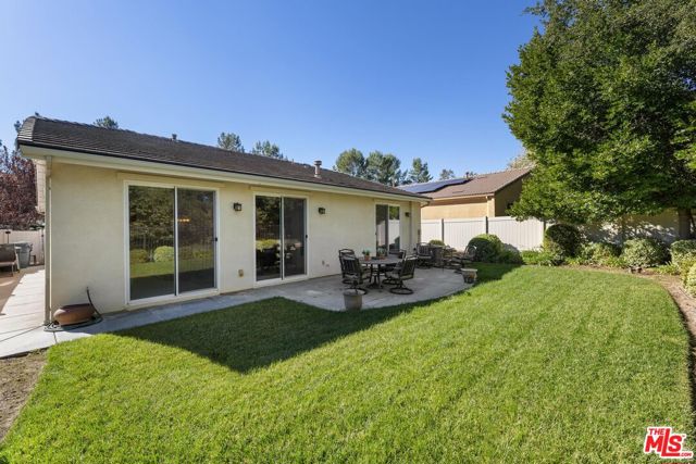 1514 Green Creek Trail, Beaumont CA: https://media.crmls.org/mediaz/adc07be5-a6a9-4811-8c49-b85ce3ad0b38.jpg