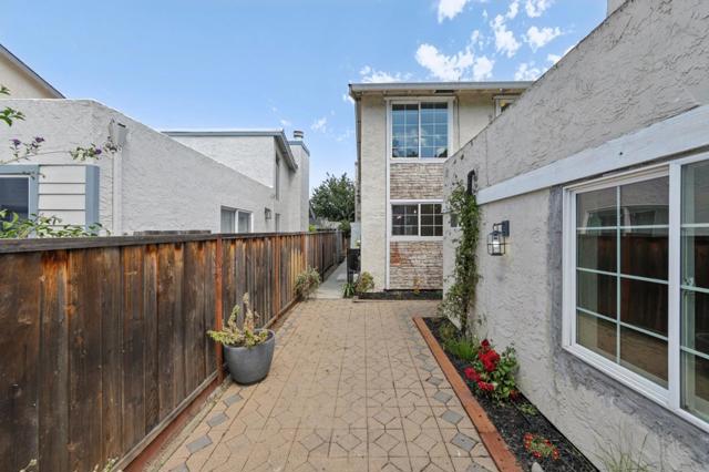 1040 N Capitol Avenue, San Jose CA: https://media.crmls.org/mediaz/adc13f52-f35b-4923-9451-add839fdde1a.jpg