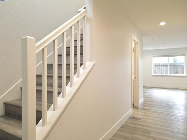 Image 12 of 23 For 5725 Misty Wind Ct