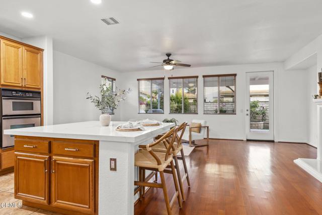 3806 Golden Pond Drive, Camarillo CA: https://media.crmls.org/mediaz/adc23f13-e119-4a88-a55e-da5a709a59fa.jpg
