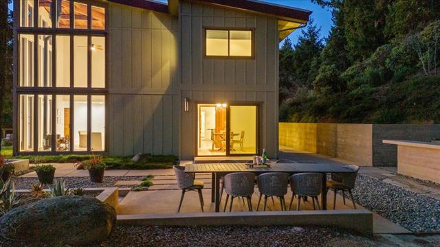 580 Rancho Prieta Road, Los Gatos CA: https://media.crmls.org/mediaz/adc2d679-01a9-4129-b033-39f5c00906d9.jpg