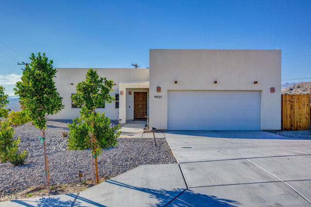 9925 Mesquite Avenue, Desert Hot Springs CA: https://media.crmls.org/mediaz/adc32303-1deb-4122-99d7-4dc9ee212b8e.jpg