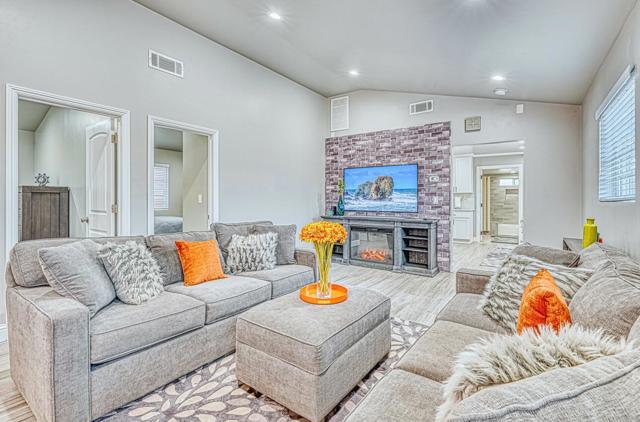 7550 Sandholdt Road, Moss Landing CA: https://media.crmls.org/mediaz/adc3df52-2533-456b-9271-28778a90607d.jpg