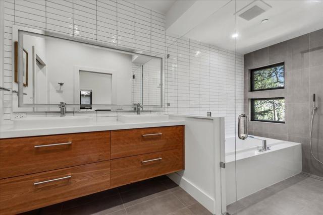 541 Dry Creek Road, Monterey CA: https://media.crmls.org/mediaz/adc4710f-2ade-4cdc-baf7-9df7ddc03d43.jpg