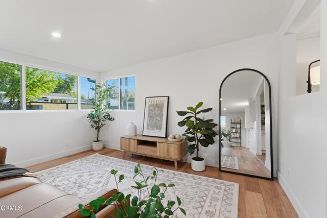 Detail Gallery Image 49 of 54 For 22718 Cantlay St, West Hills,  CA 91307 - 3 Beds | 2 Baths