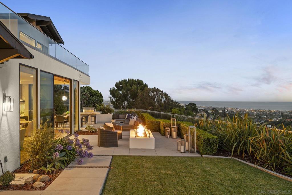 5594 Soledad Rd - photo 17
