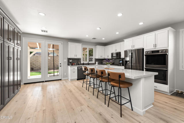5091 Via Fresco, Camarillo CA: https://media.crmls.org/mediaz/adc75035-309f-4e86-998e-b6650d423b20.jpg
