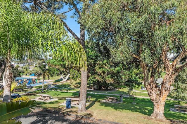 Detail Gallery Image 21 of 22 For 163 Norfolk Dr, Cardiff By The Sea,  CA 92007 - 2 Beds | 2 Baths