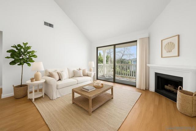 12213 Carmel Vista Rd, San Diego CA: https://media.crmls.org/mediaz/adc874f5-bb46-4f81-9e08-9c077ebb5837.jpg