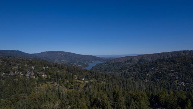 22065 Old Santa Cruz Highway, Los Gatos CA: https://media.crmls.org/mediaz/adc8ecc1-b01b-434d-9eff-7553d0e3d4ae.jpg