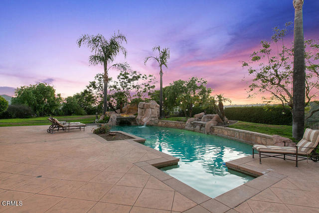 2625 Marvella Court, Camarillo CA: https://media.crmls.org/mediaz/adc90284-bb20-42a3-bb6f-44695480fd41.jpg
