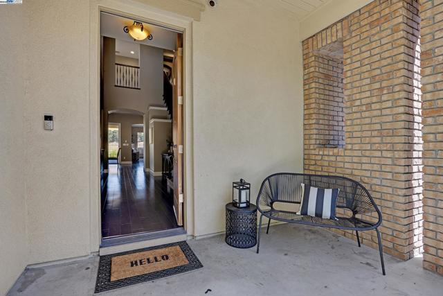1359 Monterosso St, Danville CA: https://media.crmls.org/mediaz/adca8277-f527-4cc1-99f9-0eca1b177445.jpg