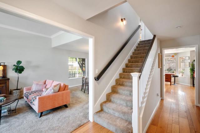 930 Hoesch Way, Gilroy CA: https://media.crmls.org/mediaz/adcdea60-27fd-42fd-88ca-e67389d6cc7b.jpg