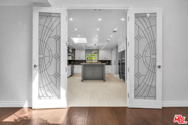 4311 Coquette Place, Tarzana CA: https://media.crmls.org/mediaz/add027cf-3d0d-4a58-b9ed-ef7e7facb021.jpg
