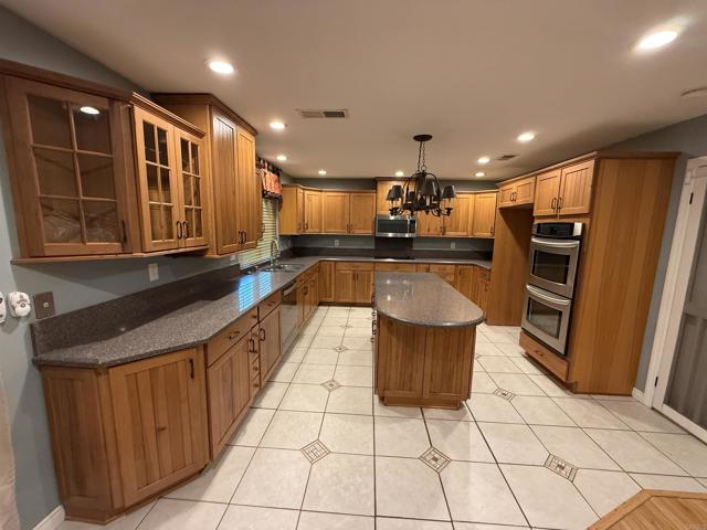 Image 4 of 16 For 24015 Del Amo Road