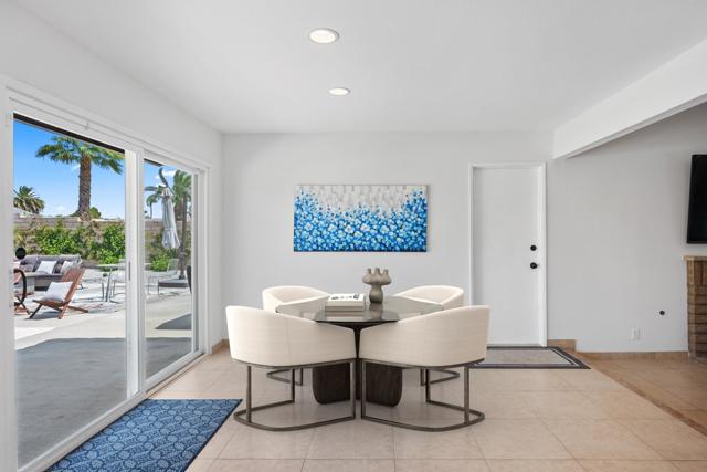 2450 Tamarisk Road, Palm Springs CA: https://media.crmls.org/mediaz/add2eff6-1fb9-4af0-954e-b6c5dea2677d.jpg