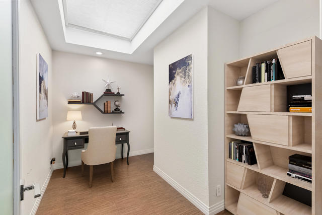 81 Camino Arroyo Place, Palm Desert CA: https://media.crmls.org/mediaz/add47a4e-6447-461f-9cdf-85a9229c054f.jpg