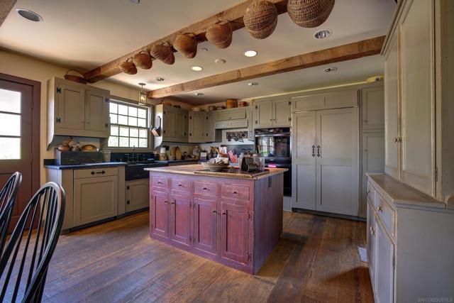 17743 S Mesa Drive, Pauma Valley CA: https://media.crmls.org/mediaz/add4dc0b-1766-418a-8f8f-700e8adbce29.jpg
