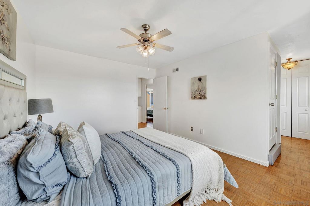 MLS #250034527SD img 15