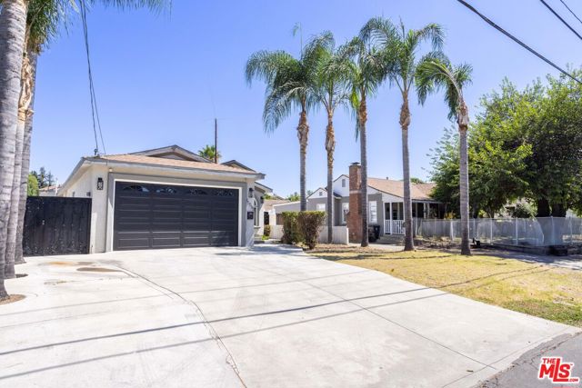 15065 Vose Street, Van Nuys CA: https://media.crmls.org/mediaz/add6b2b0-fc88-48fa-bb90-5ac4148e84dd.jpg