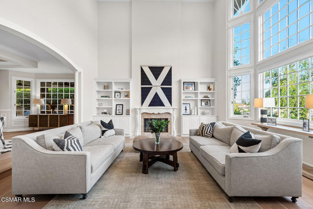 29621 Ridgeway Drive, Agoura Hills CA: https://media.crmls.org/mediaz/add71c0b-ed1c-4565-87a6-c1c08e10d895.jpg