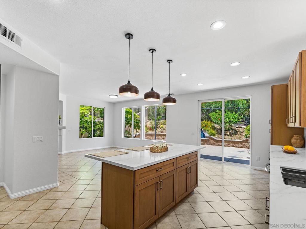 4308 Calle Mar De Ballenas - photo 11