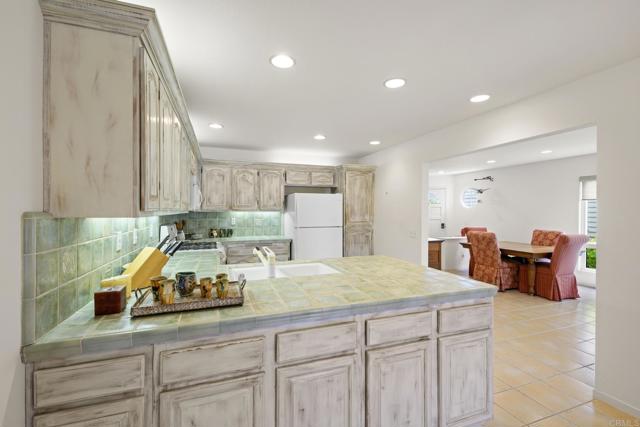 Detail Gallery Image 21 of 70 For 7212 Linden Terrace, Carlsbad,  CA 92011 - 3 Beds | 2/1 Baths