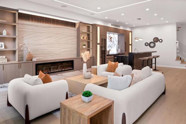 1080 Creek Drive, Menlo Park CA: https://media.crmls.org/mediaz/add835ac-7e53-45a6-8b7d-5ee97a743f1d.jpg
