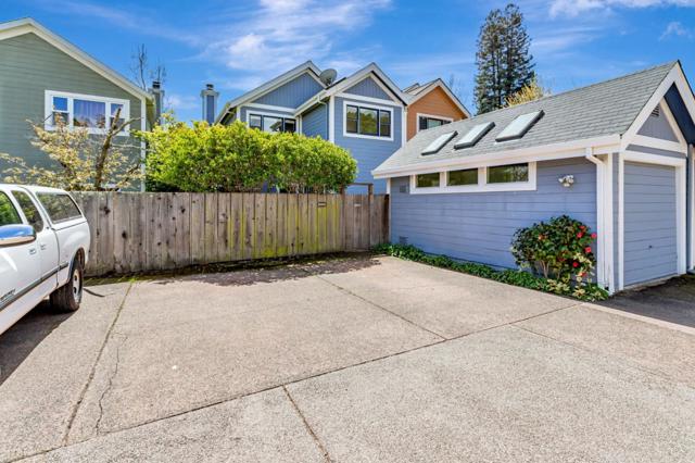 232 Union Street, Santa Cruz CA: https://media.crmls.org/mediaz/add853d0-4456-43a5-b122-06452673c39a.jpg
